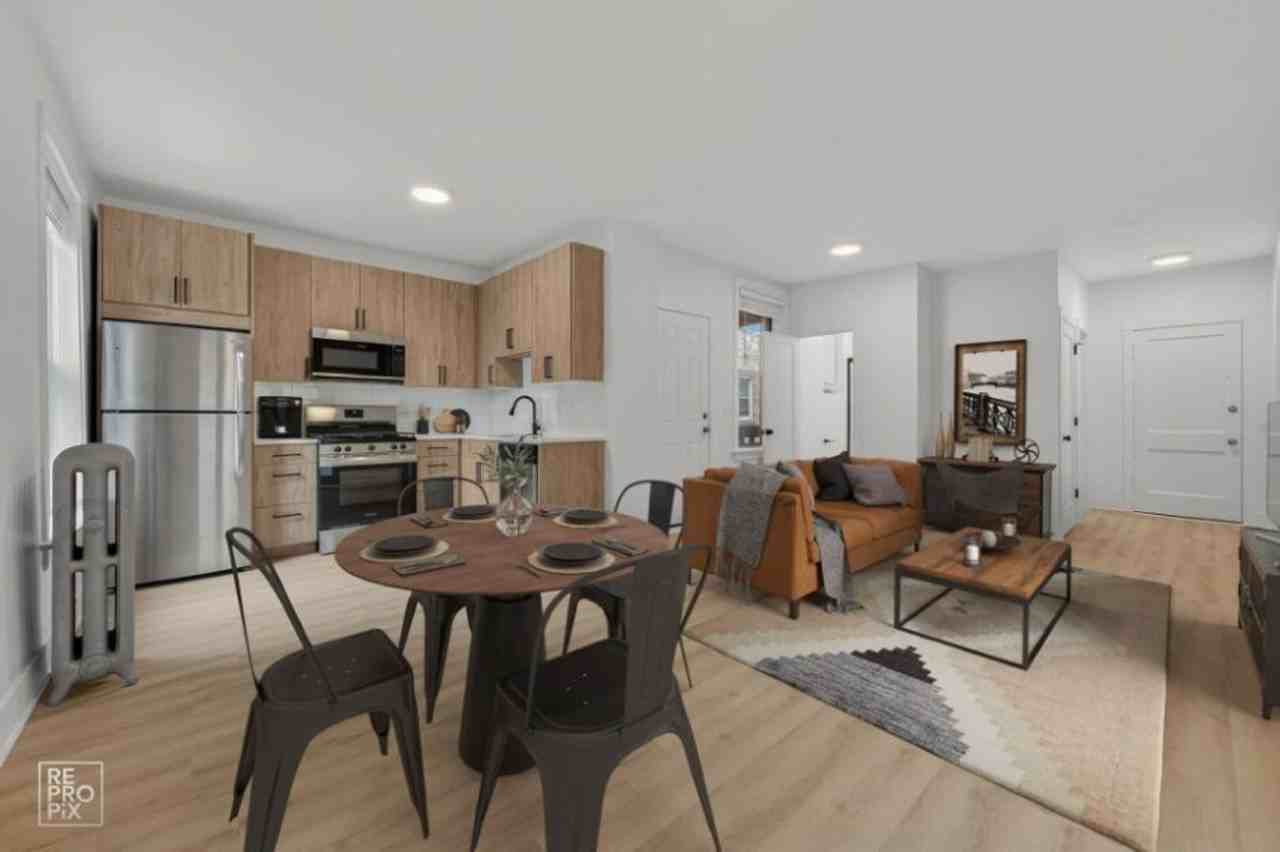 2139 W. Lunt Ave - Photo 4 of 26