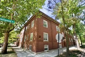 featured image of 6300 N Glenwood Ave #2