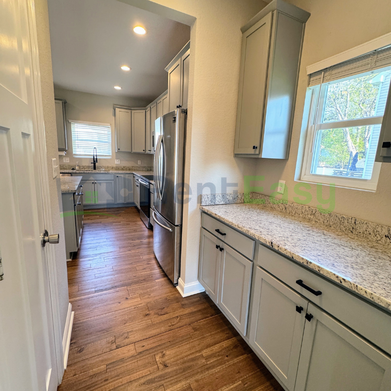 3400 Freemason Dr - Photo 5 of 36