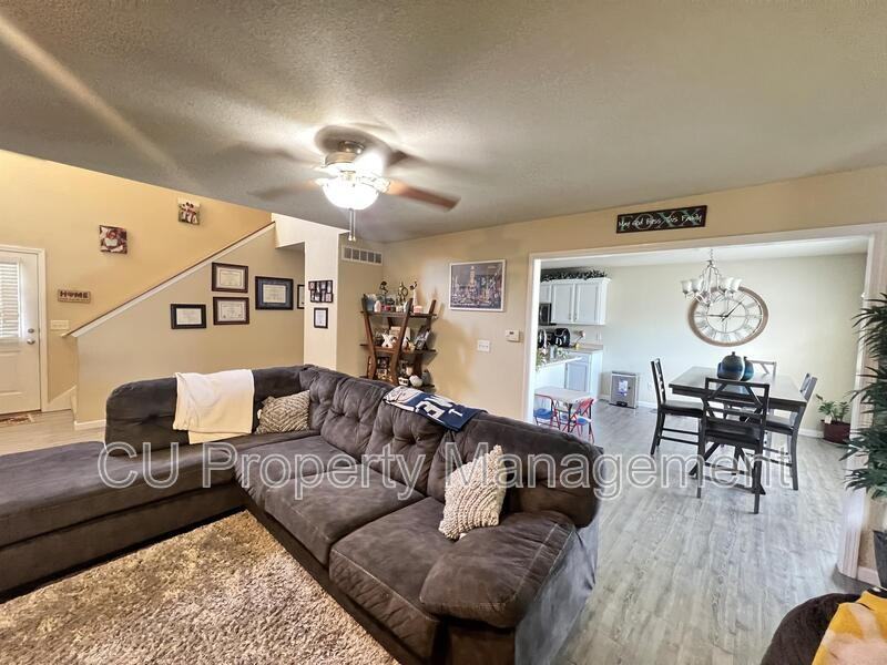 3904 Summer Sage Ct - Photo 5 of 11