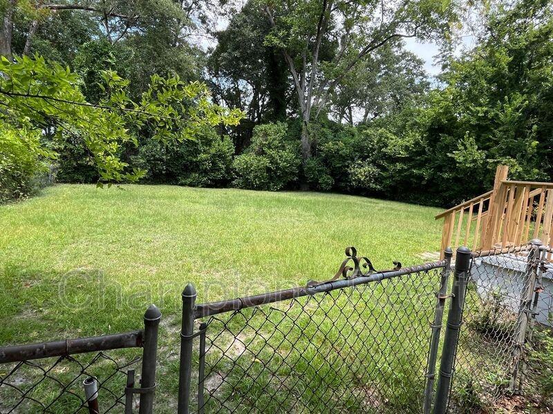 2509 Schaul St - Photo 2 of 8