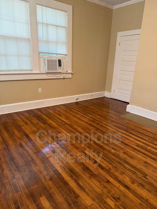 27 Woodland Cir - Photo 5 of 13