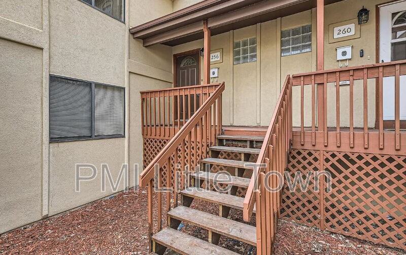 256 W Jefferson Ave - Photo 2 of 26