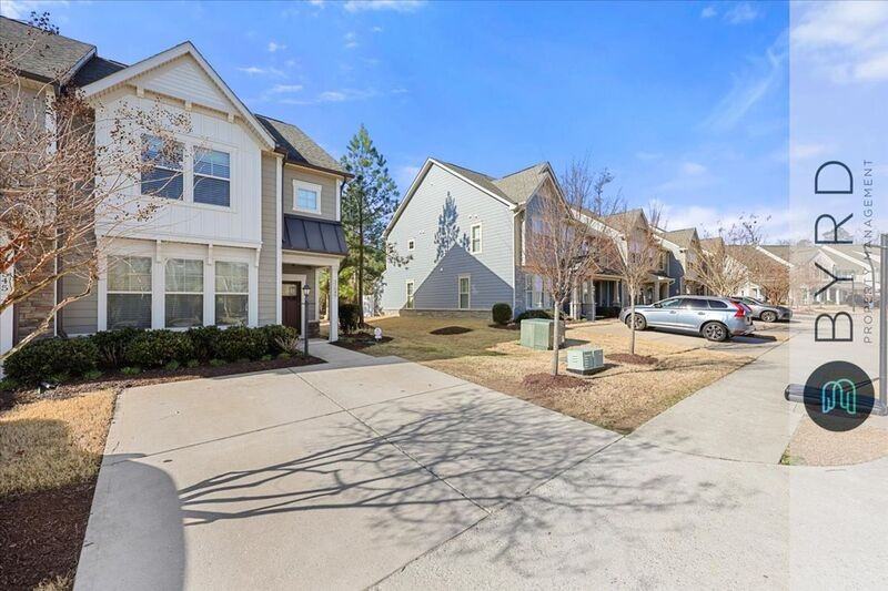 17549 Memorial Tournament Dr - Photo 2 of 33