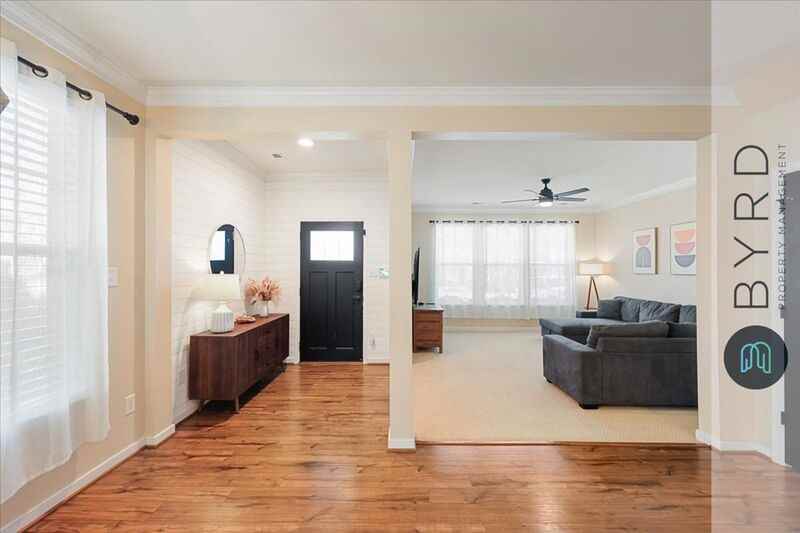 17549 Memorial Tournament Dr - Photo 4 of 33