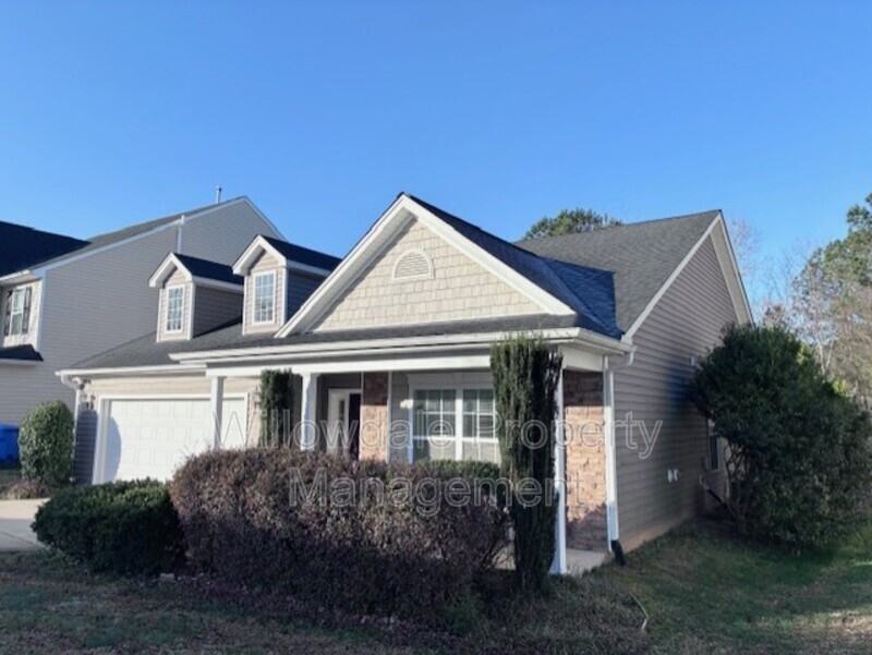 1016 Bridlemine Dr - Photo 2 of 24