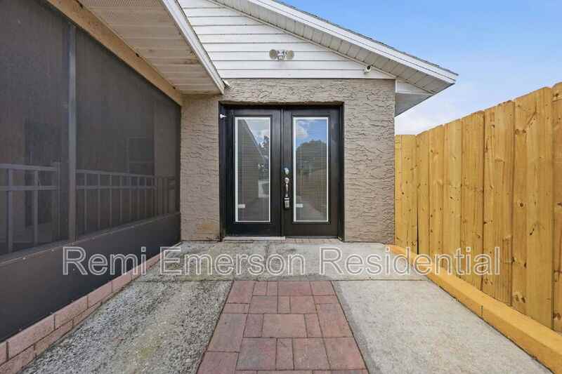 6254 Alligator Lake Shr E - Photo 4 of 39