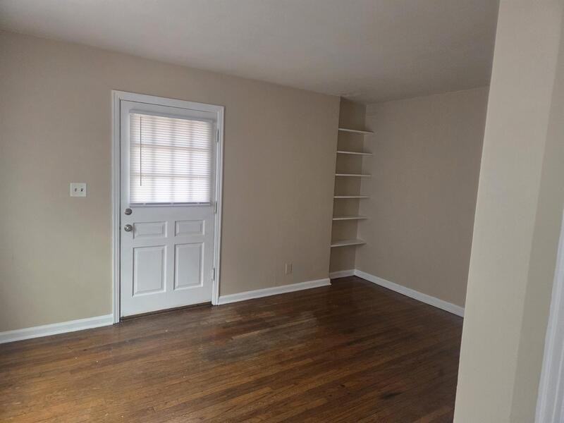 679 Woodruff Place East Dr - Photo 2 of 7