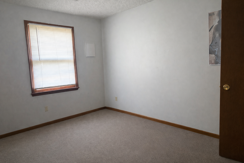 1341 New York St - Photo 7 of 8