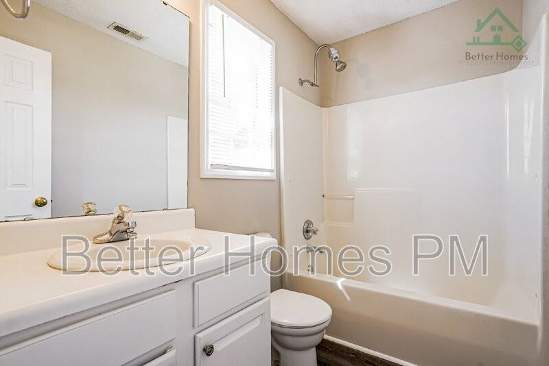 4716 Windbreak Ln - Photo 7 of 13