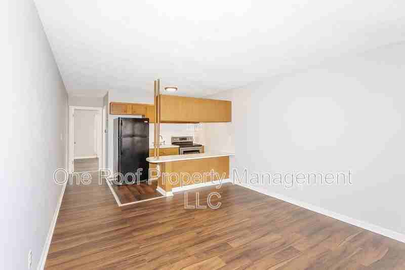 640 N 31st St #A - Photo 3 of 13