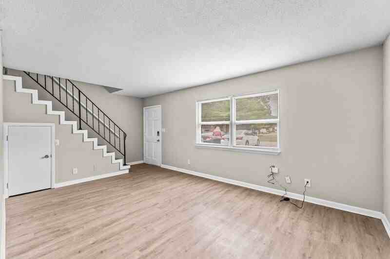 918 Donaldson Rd #123 - Photo 2 of 15