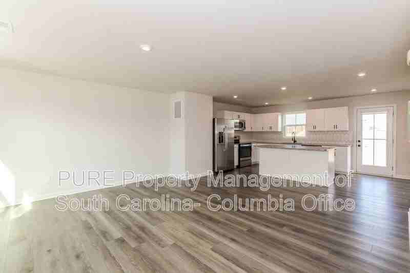 352 Saskatoon Dr - Photo 2 of 17