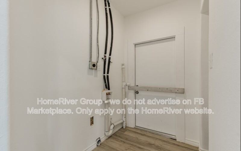 333 Eleanor Ave #UP - Photo 3 of 27