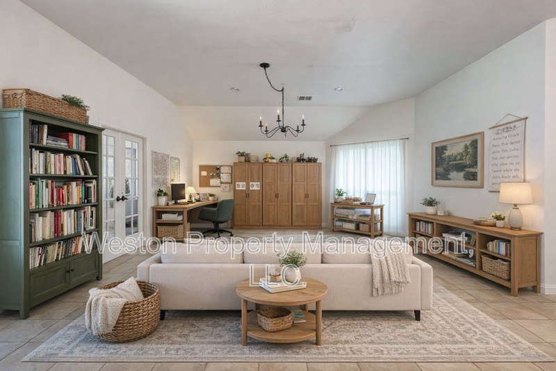 7404 Nw 135th St - Photo 3 of 13