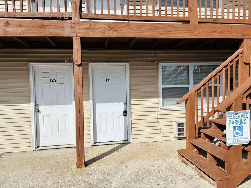 1405 Neil Ln #131 - Photo 2 of 7