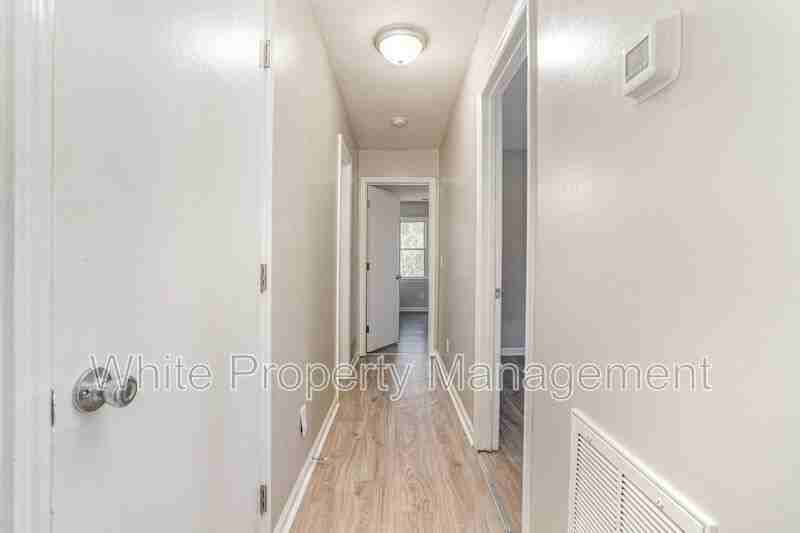 6165 Meadow Rose Ln - Photo 2 of 30