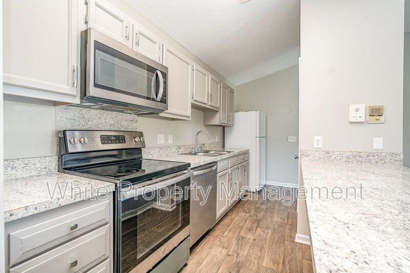 6165 Meadow Rose Ln - Photo 7 of 30
