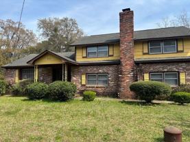 720 Riverland Dr - Photo 1 of 1