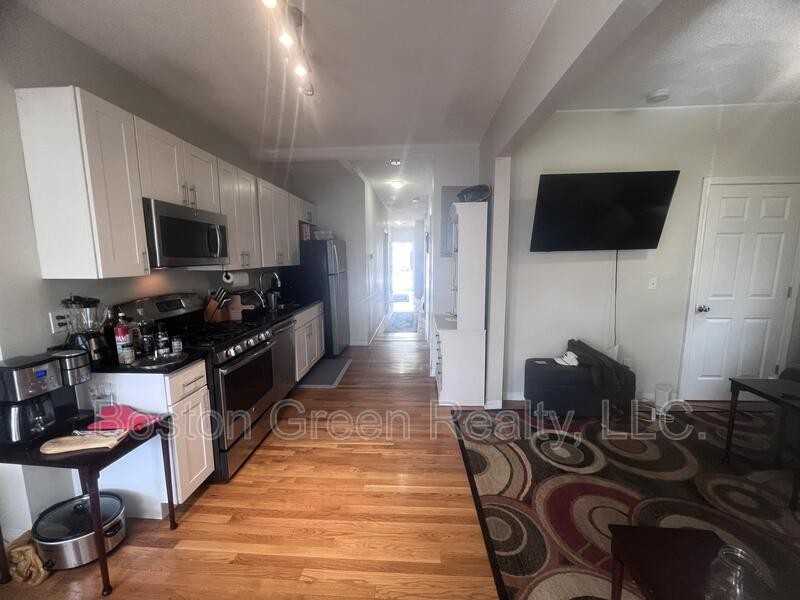 50 Oliver St #A - Photo 4 of 13