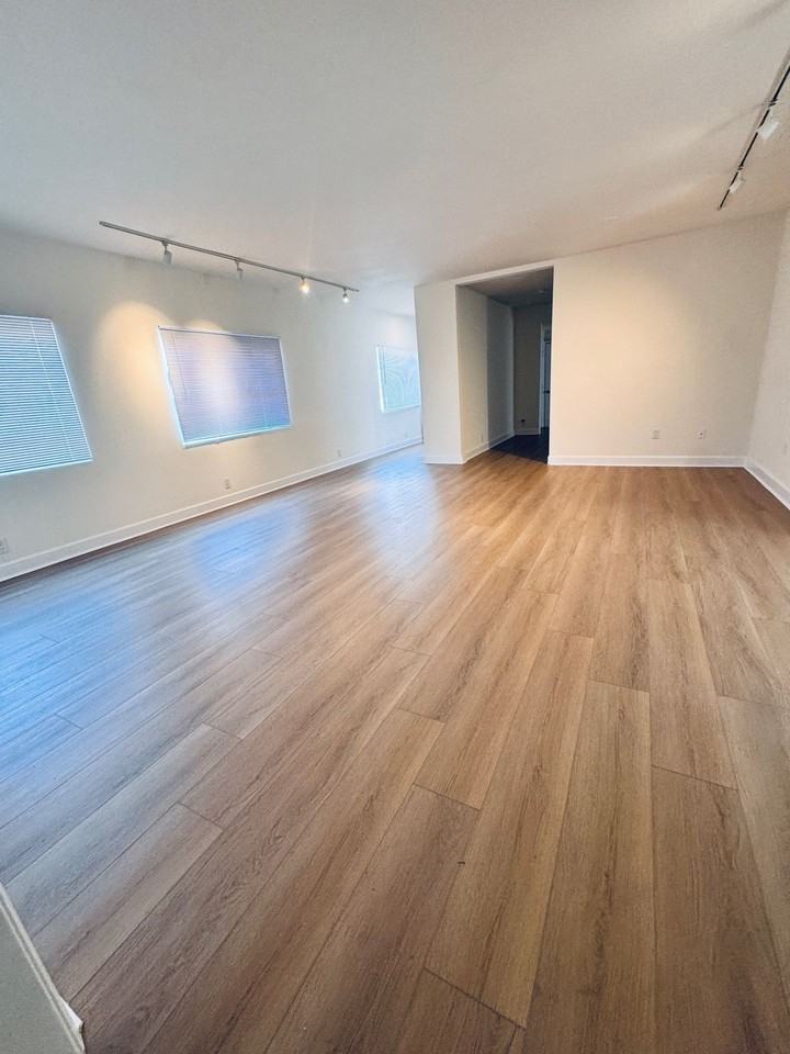 317 S. Hamel Road - Photo 3 of 50