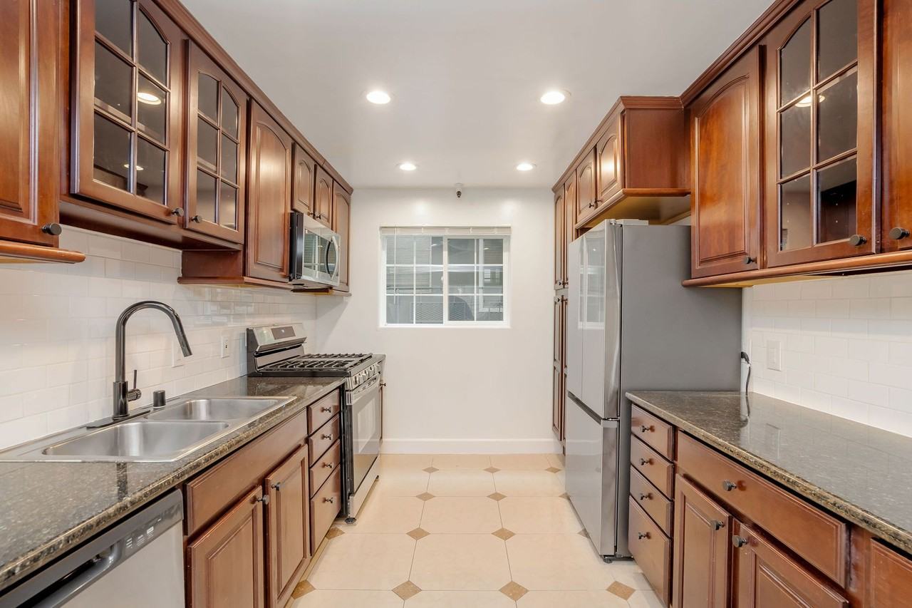 317 S. Hamel Road - Photo 6 of 50