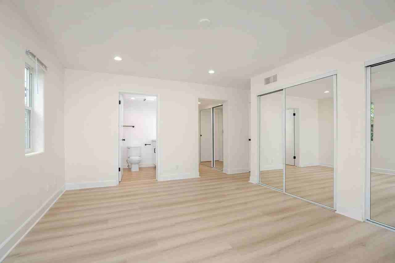 317 S. Hamel Road - Photo 7 of 50