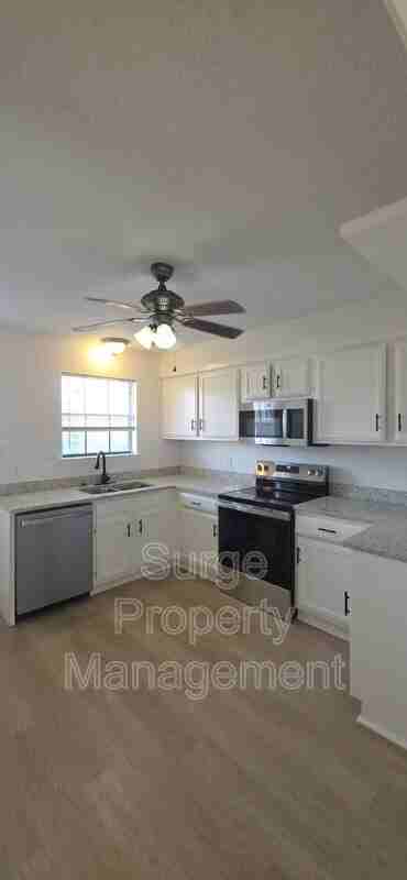 235 Vista Way - Photo 2 of 15