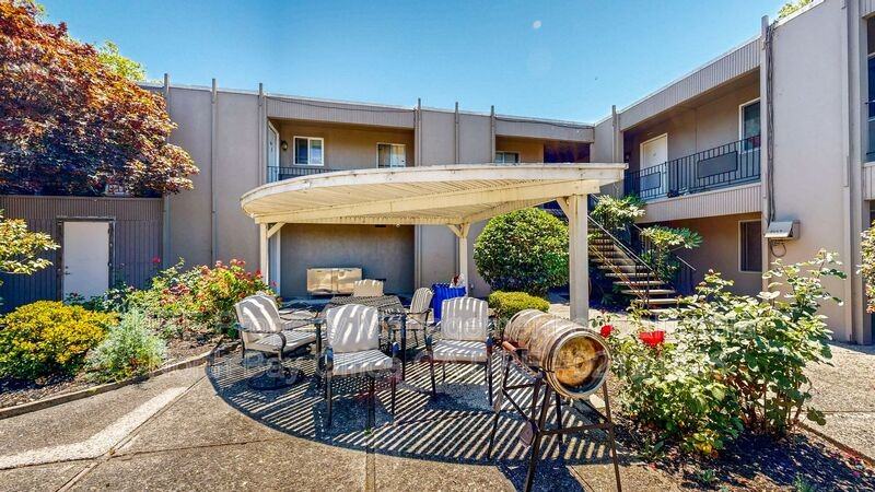 2120 Sonoma Ave #7 - Photo 3 of 17