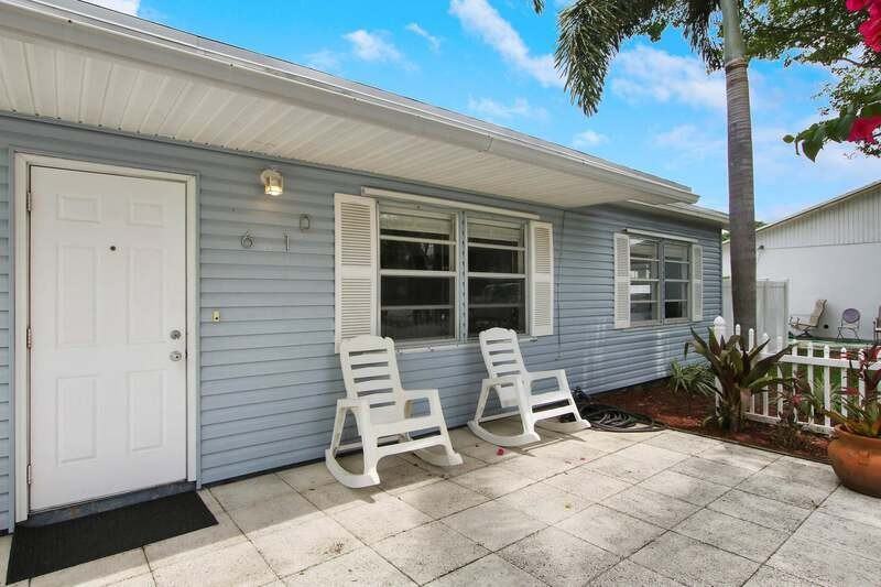 601 N Pennock Ln #0 - Photo 3 of 19