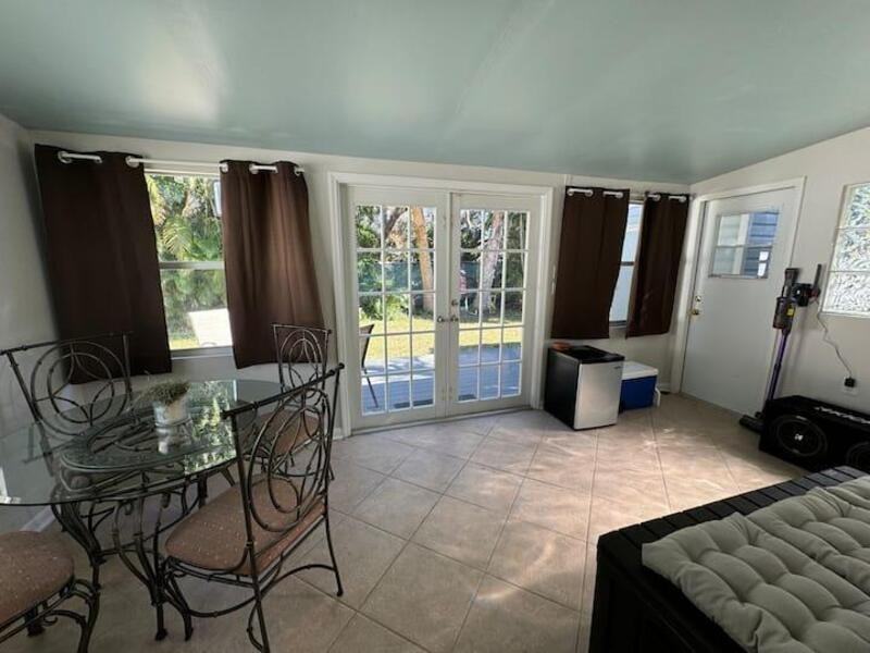 601 N Pennock Ln #0 - Photo 6 of 19