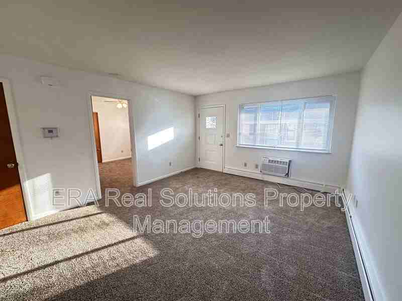 233 Rockaway Ave #4 - Photo 3 of 10