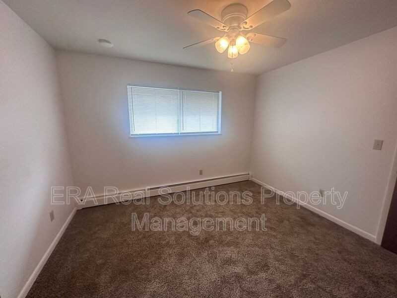 233 Rockaway Ave #4 - Photo 5 of 10