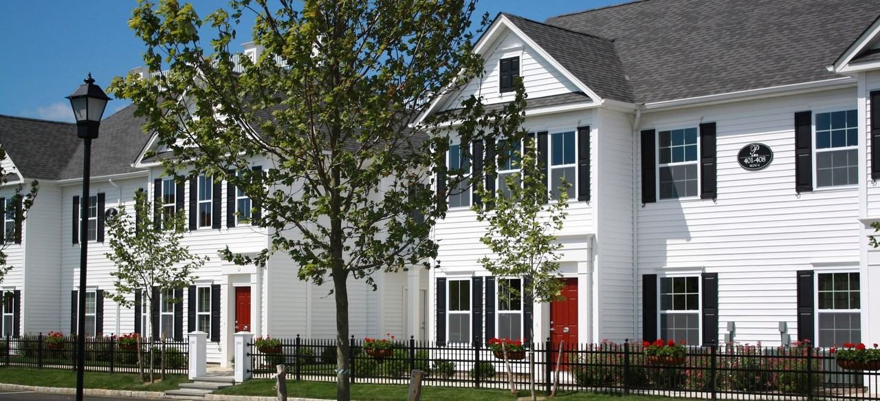 Providence 55+ - Photo 2 of 4