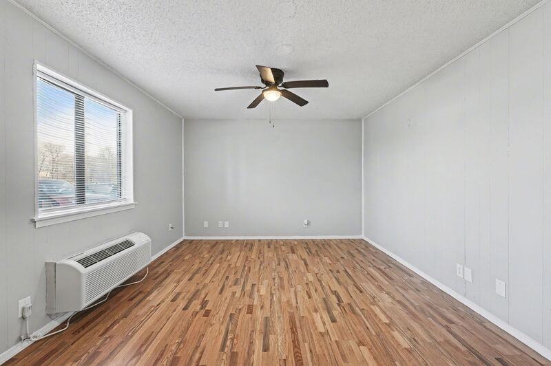 1037 S Happy Hollow Rd #3 - Photo 6 of 18