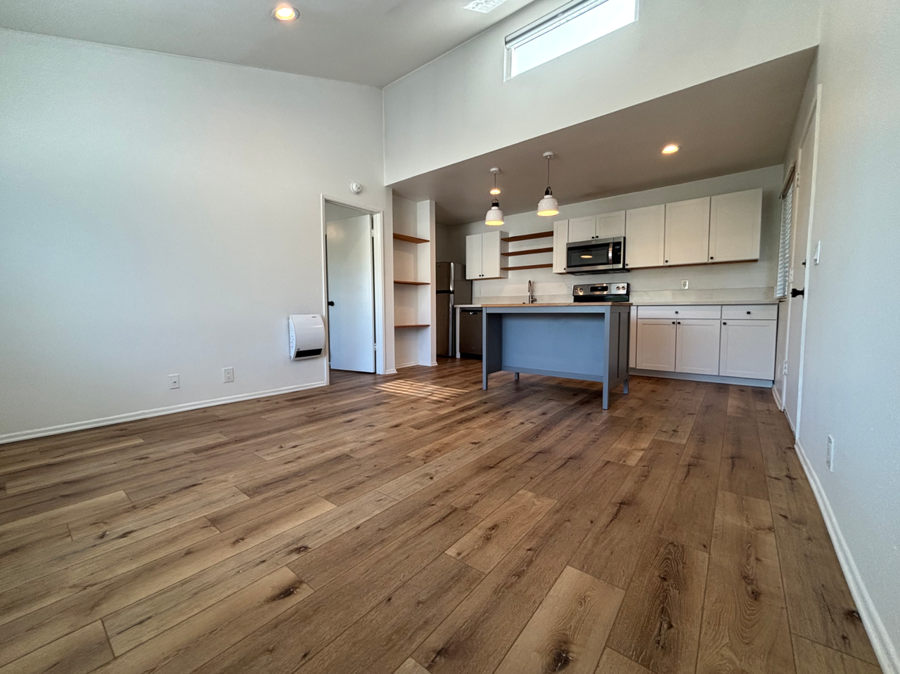 528 W Los Olivos Street - Photo 3 of 14