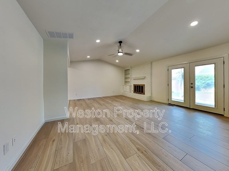 8708 Cord Ave - Photo 2 of 17