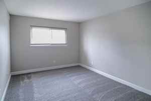 featured image of 1301 Canal Dr