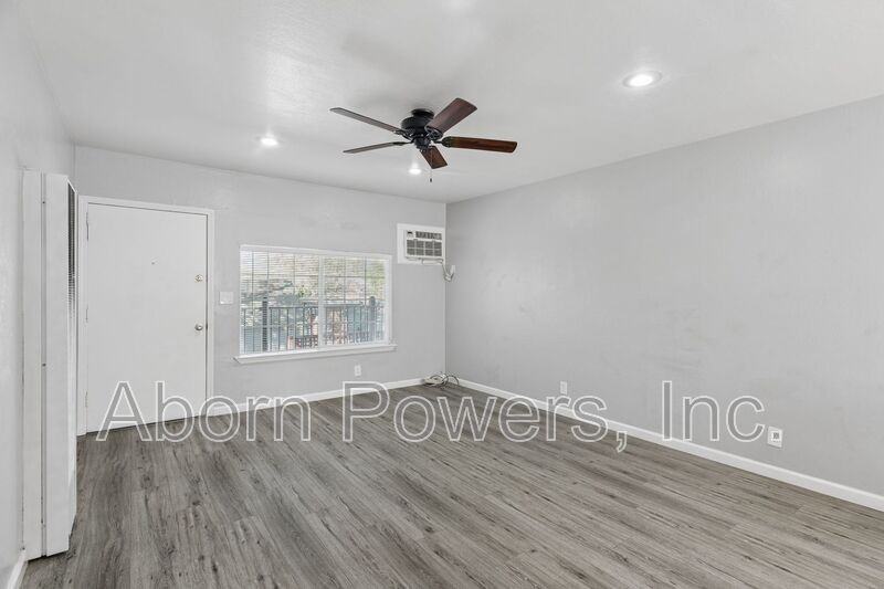 3738 4th Ave #8 - Photo 5 of 16