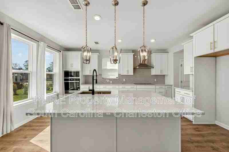 102 Winding Grove Ln - Photo 2 of 40