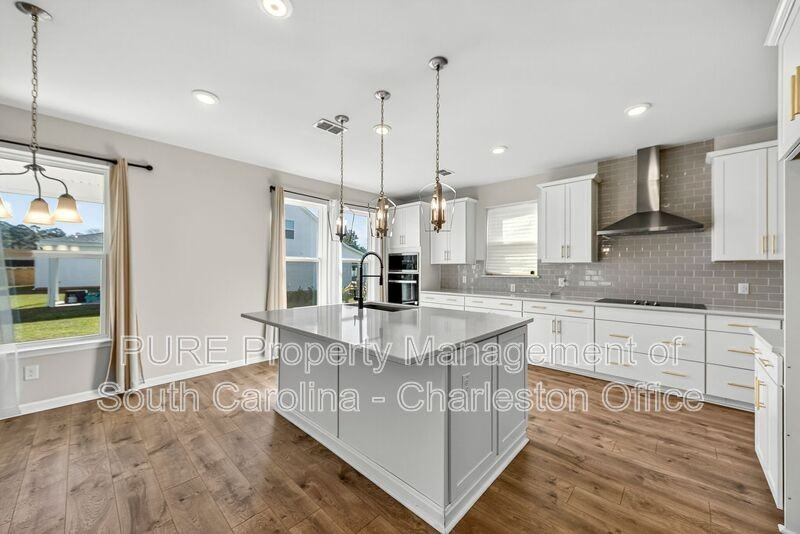 102 Winding Grove Ln - Photo 5 of 40