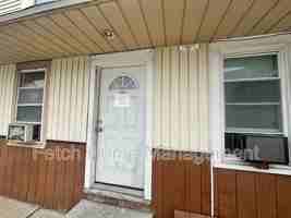 featured image of 408 New St #N