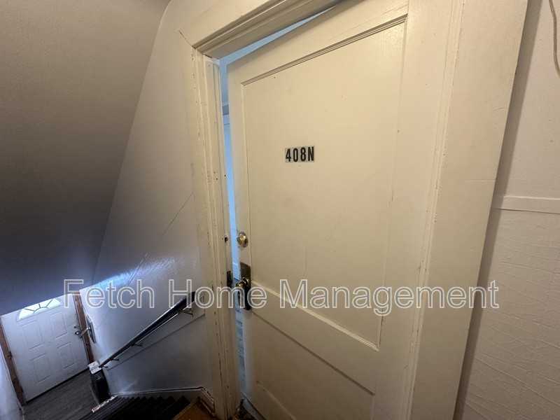 408 New St #N - Photo 2 of 10