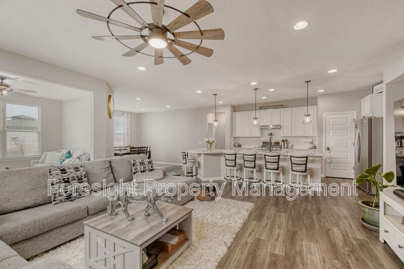 1585 Nettle Ct - Photo 7 of 29