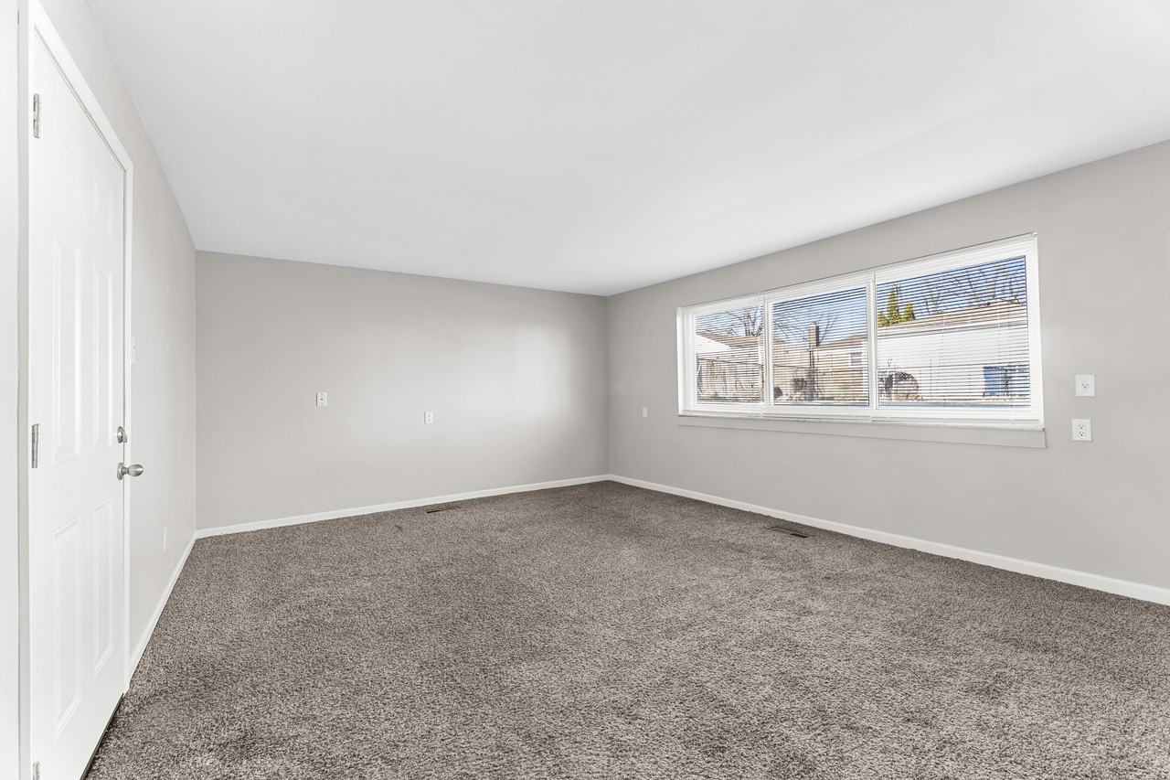 1738 & 1750 McLain Ave. - Photo 7 of 10