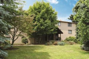 featured image of 120 Foxwood Rd