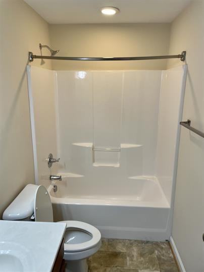 301 Rotunda Street - Photo 7 of 24