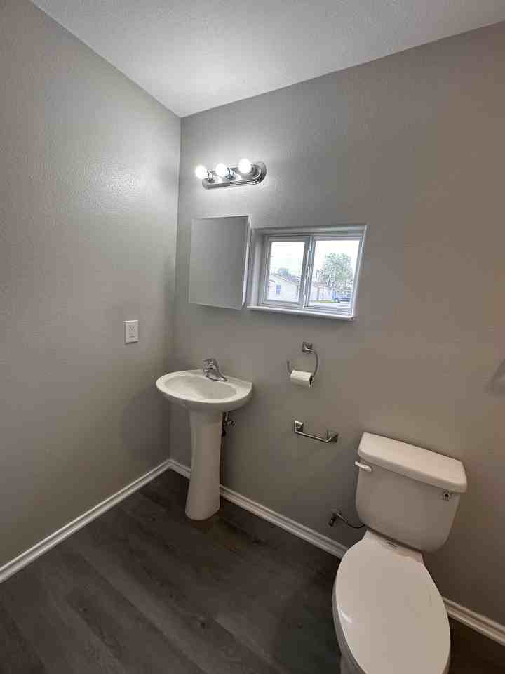 1603 Caldwell Street - Photo 3 of 24