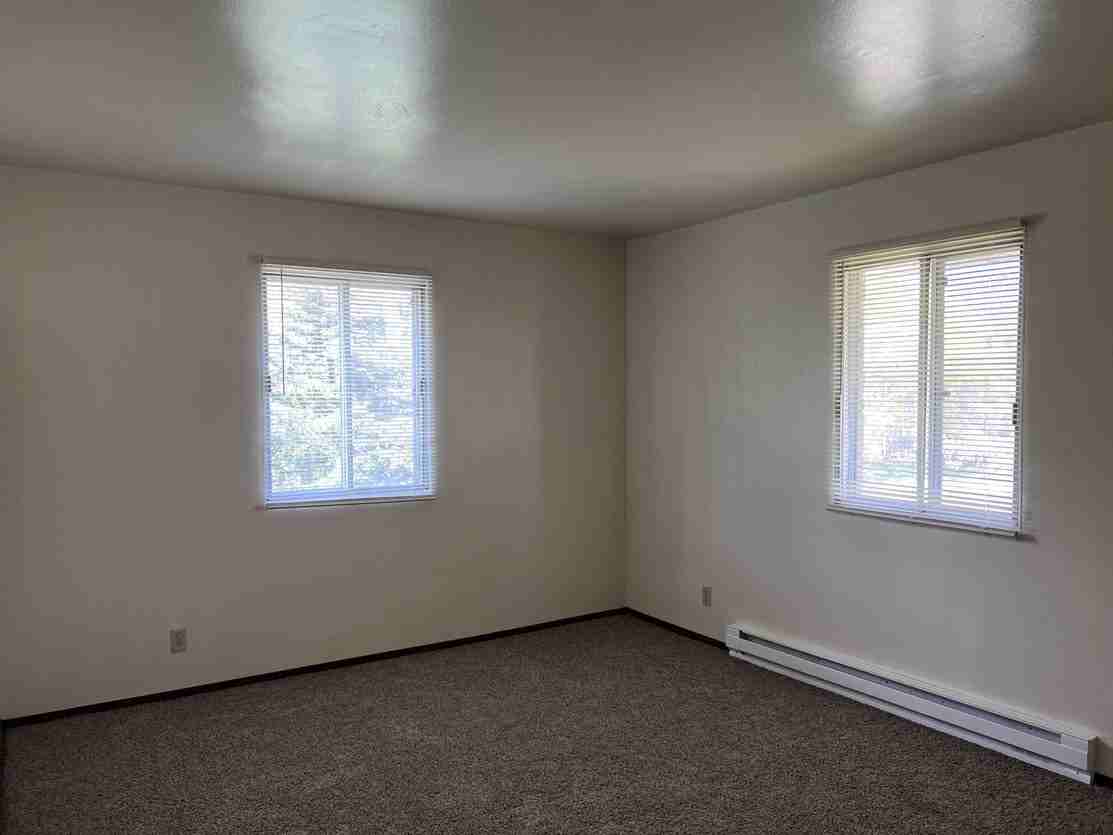 4326 Kennedy Drive - Photo 5 of 15