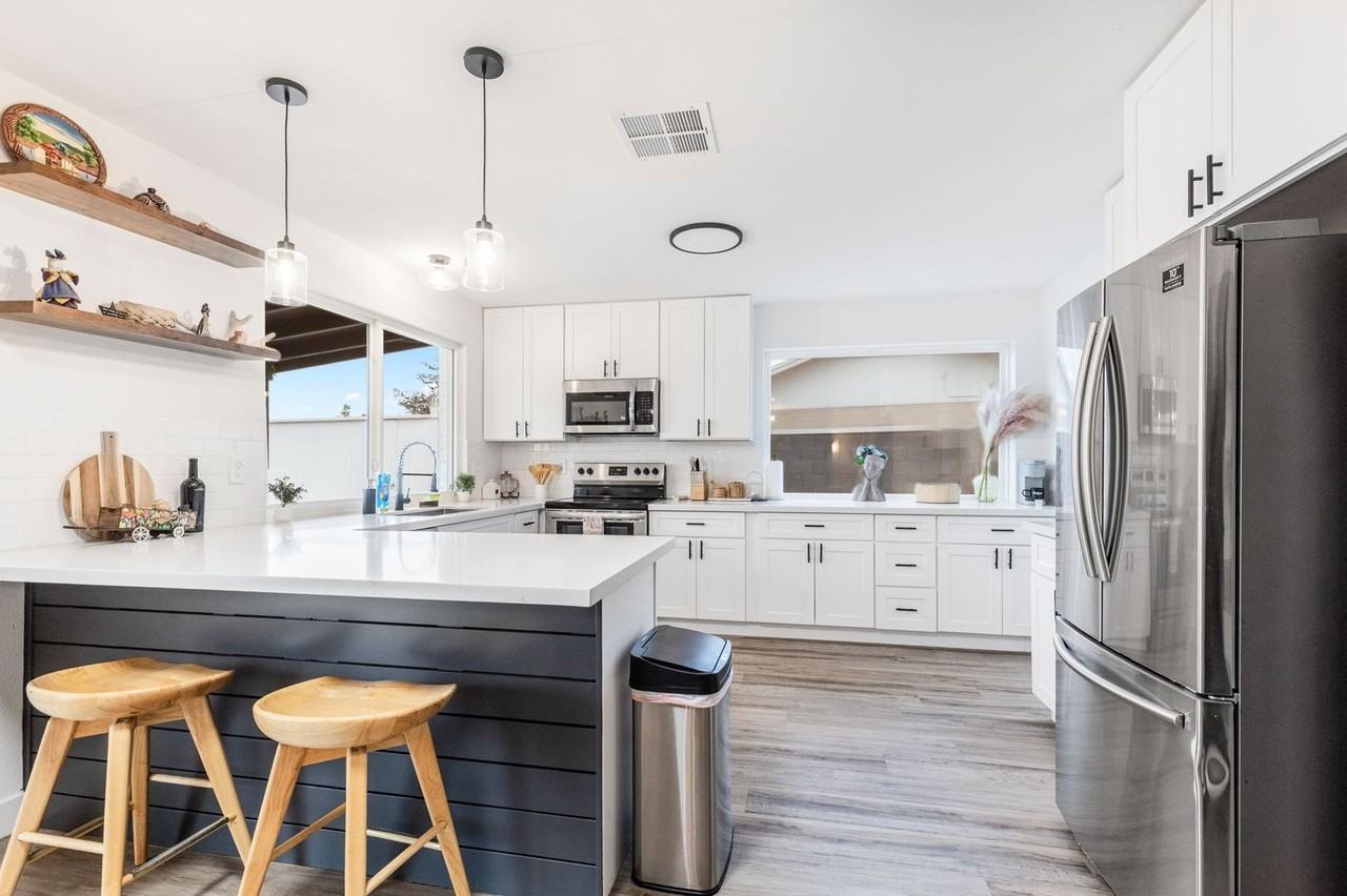 2529 E Commonwealth Cir - Photo 7 of 43